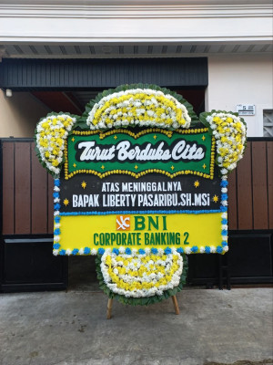 Papan Bunga Duka di Bukittinggi