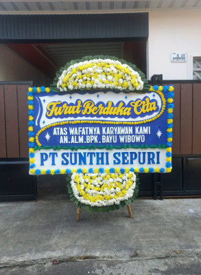 Papan Bunga Duka di Bukittinggi