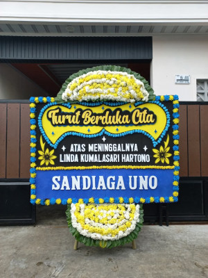 Papan Bunga Duka di Bukittinggi